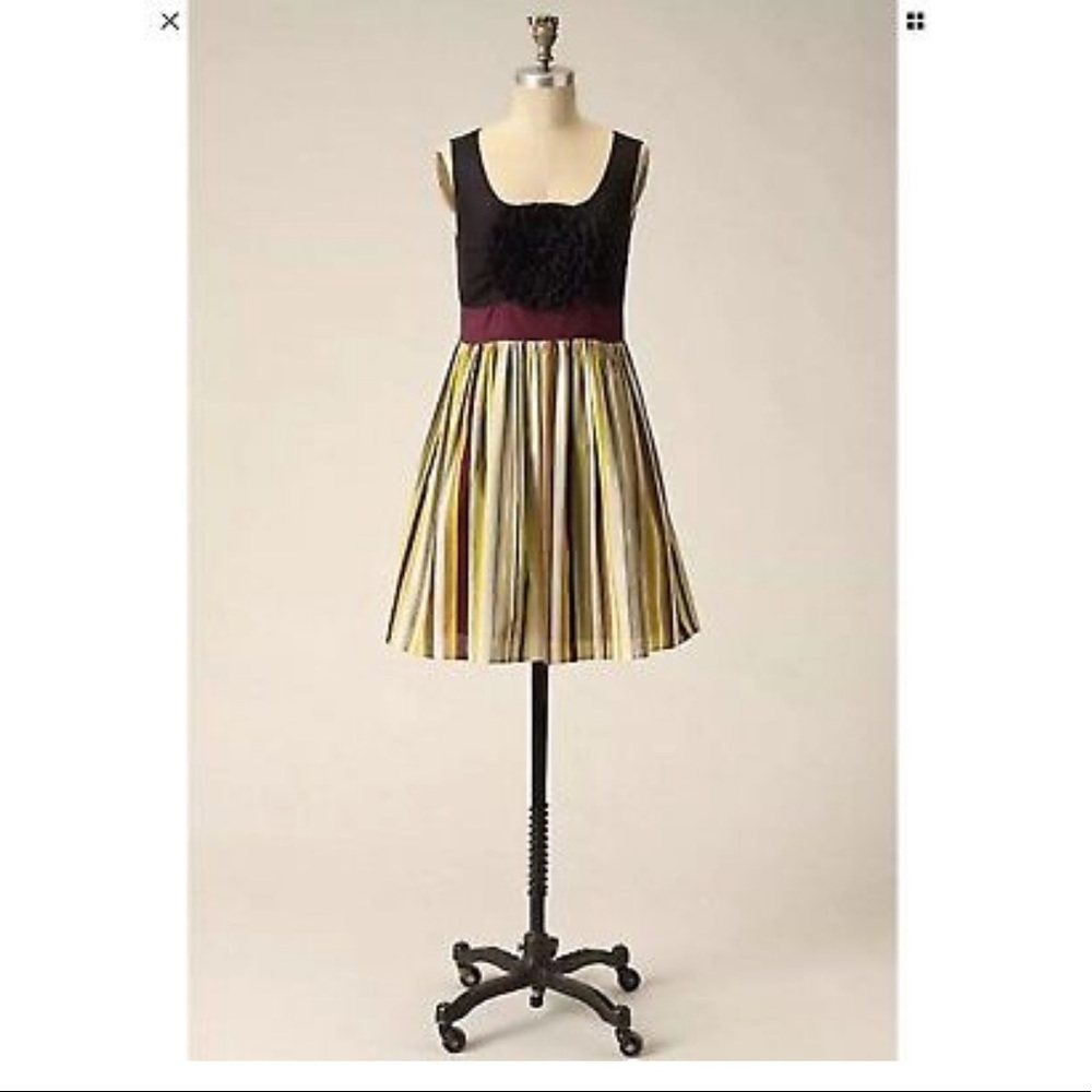 Anthropologie Burlapp Bold Boutonierre Dress small